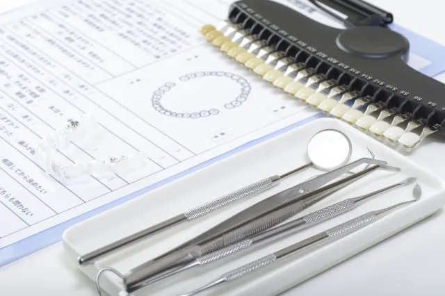 素材・治療法の違い