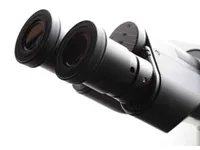 マイクロスコープによる精密治療